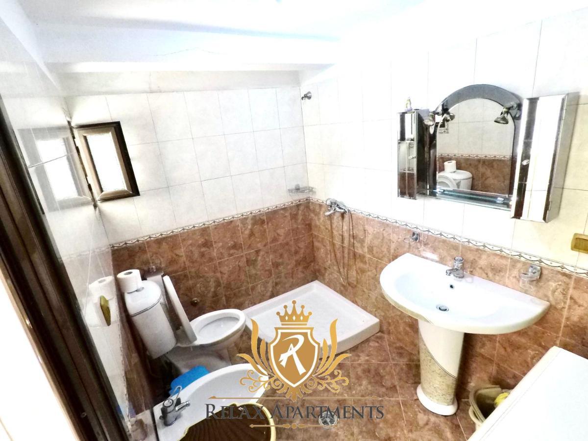 Paradise Palm Beach Apartment In Sarandë Eksteriør bilde