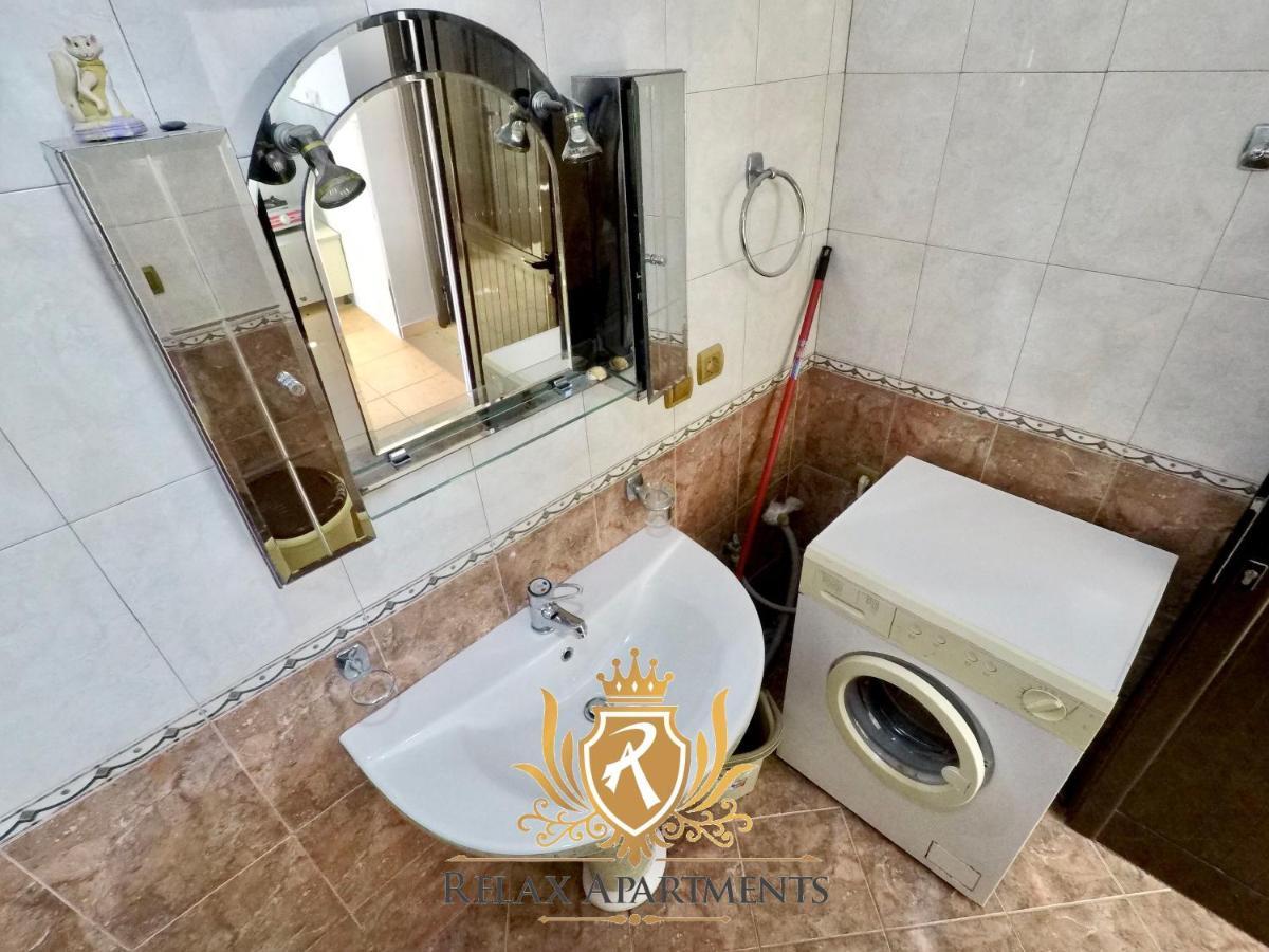 Paradise Palm Beach Apartment In Sarandë Eksteriør bilde